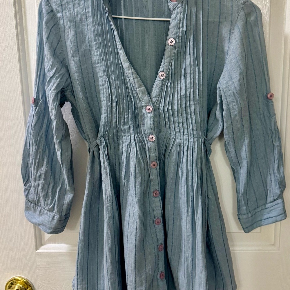 Kimchi Blue Light Blue Tunic Top